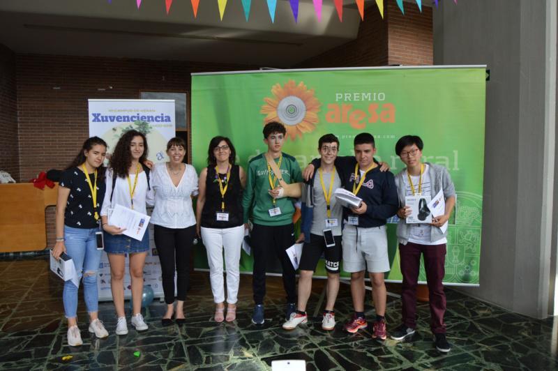 O VI Campus Científico Internacional XuvenCiencia bota o pano coa entrega dos premios Aresa Junior e Proxéctate en Galego