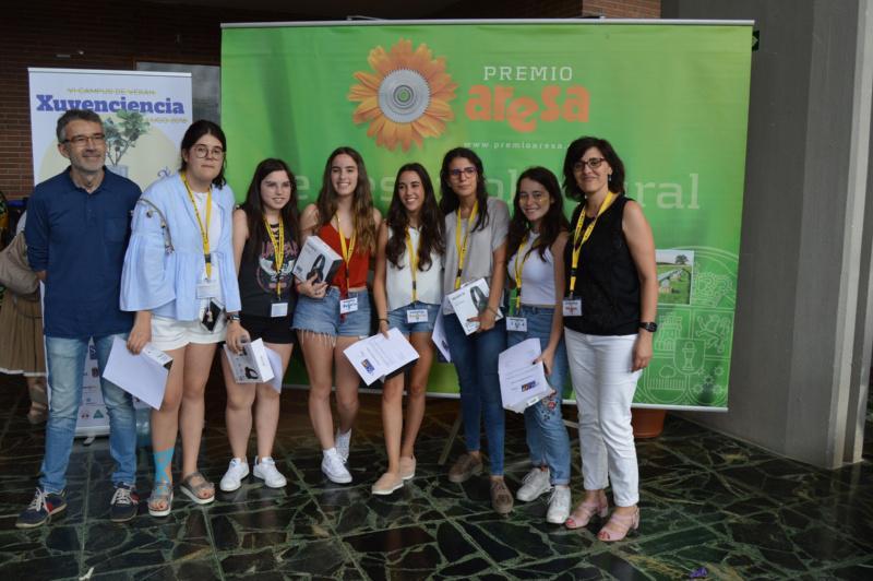 O VI Campus Científico Internacional XuvenCiencia bota o pano coa entrega dos premios Aresa Junior e Proxéctate en Galego