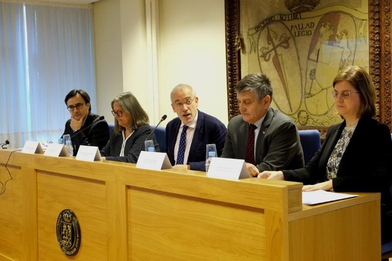 Comezou en Dereito o congreso internacional ‘Espazos globais e seguridade: estratexias de resposta española’