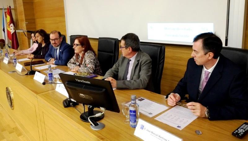 Matemáticas acolleu este ano a celebración da festividade do patrón de Ciencias, San Alberto Magno