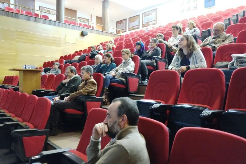 Un ano máis, os Premios Mestrelab_AMSlab recoñecen o talento de estudantes de Química da USC