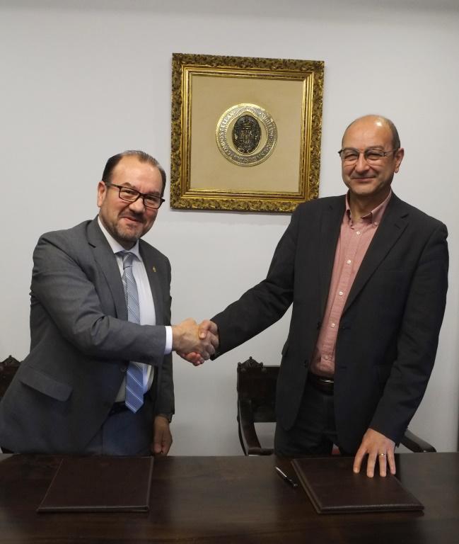 A USC e Down Galicia asinaron un acordo marco de colaboración