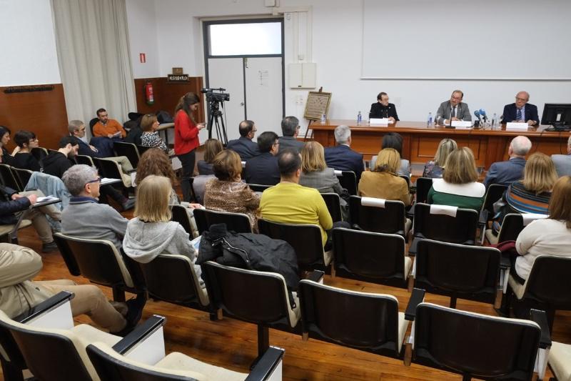 A área docente de Simulación Médica da Facultade de Medicina incorpora novo equipamento