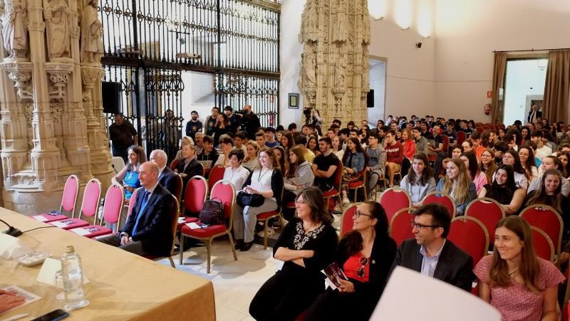 Santiago foi a sede española da celebración do Día Internacional da Luz