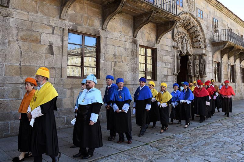 O Colexio de Fonseca acolleu a apertura solemne do curso universitario 2019/20 do SUG
