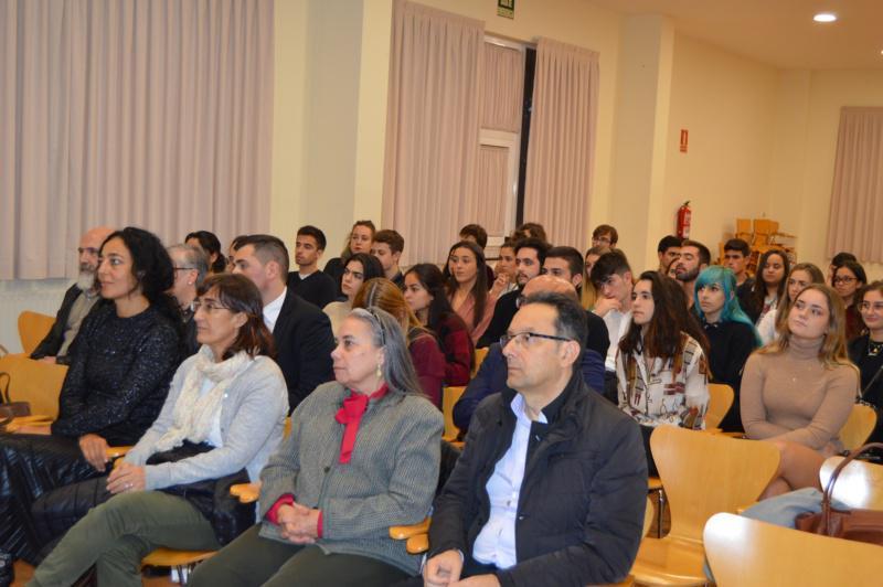 O Servizo Universitario de Residencias garante o acceso ao ensino superior ás persoas con menos recursos, sinala o reitor 