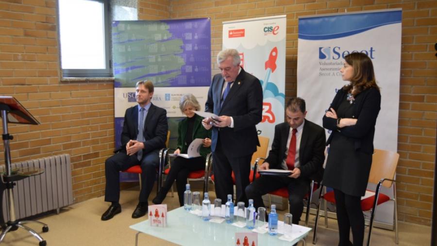 El centro Yuzz Lugo inaugura su primera edición al amparo del programa Santander Yuzz 'Jóvenes con ideas'