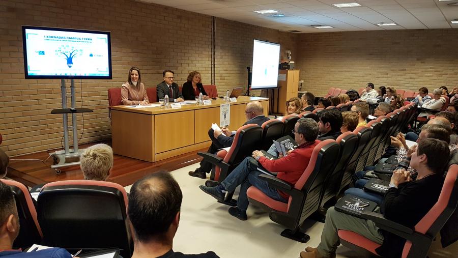 El Campus Terra de la USC analiza los nuevos desafíos de la formación universitaria no presencial