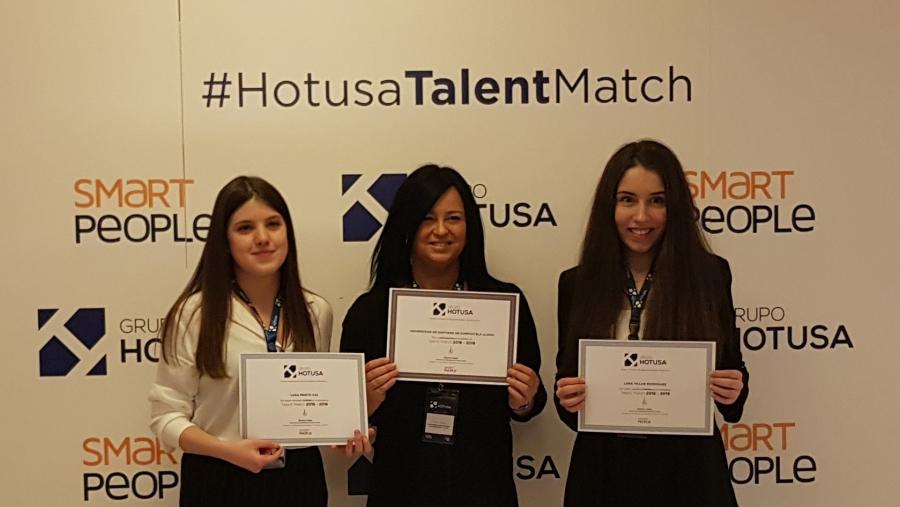 Alumnas de ADE reinventan as salas de escape e achéganas ás empresas