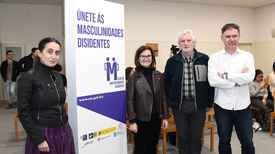 De esquerda a dereita, Eva Aguayo, Mar Lorenzo, Xosé Ramón Pousa e Jorge García. Foto: Santi Alvite
