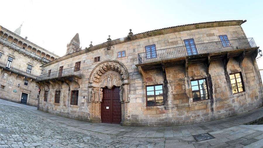Fachada do Colexio de San Xerome, sede da Reitoría compostelá. Foto: Santi Alvite