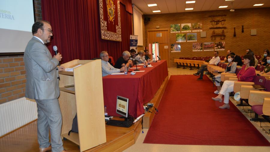 Antonio López, na apertura do debate sobre o agro galego celebrado na EPS de Enxeñaría