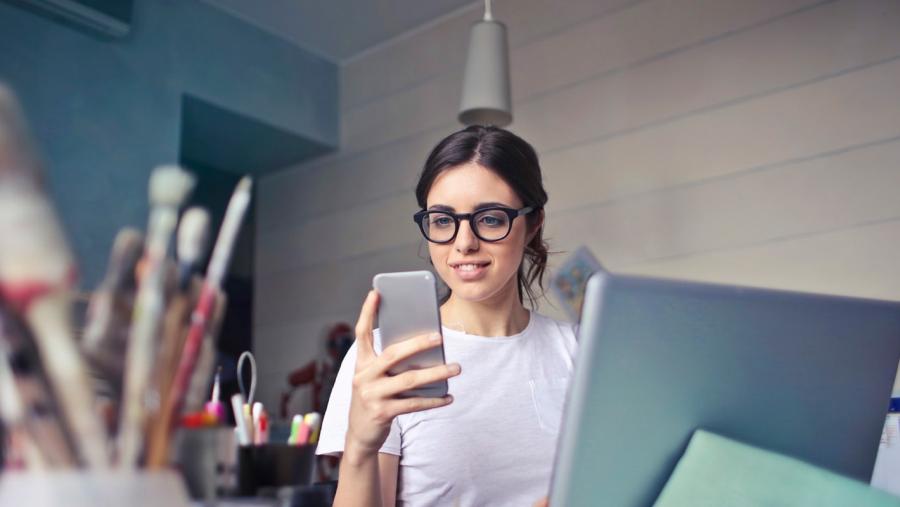 Este ano reforzáronse as axudas da liña Activa. FOTO: https://womanemprende.org/