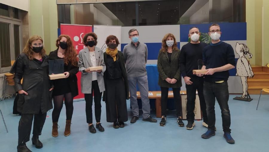 Salvador Cidrás e Vicente Blanco, os dos últimos pola dereita, co resto dos galardoados