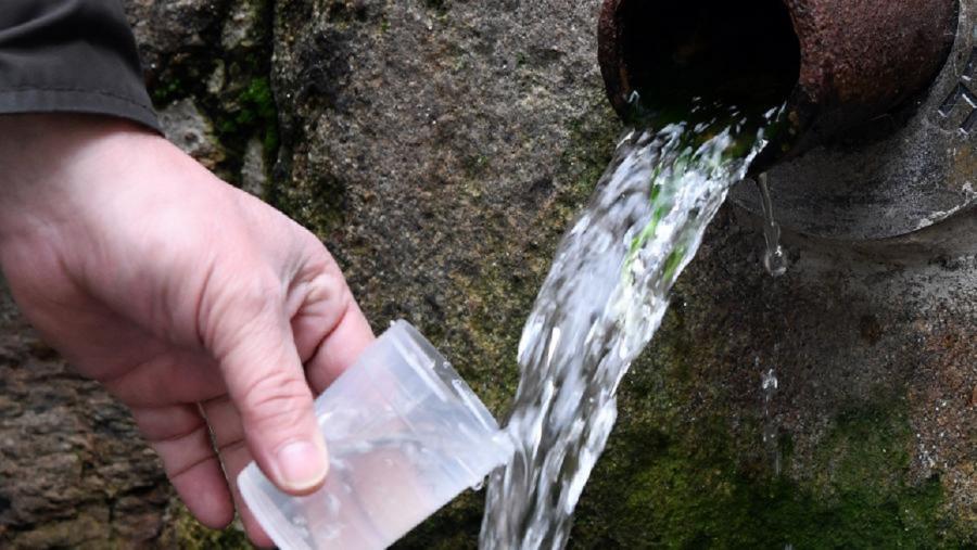 O equipo investigador descubriu que a concentración de ARN era máis elevada nos lodos que nas augas, proporcionando datos máis precisos e estables. FOTO: Santi Alvite