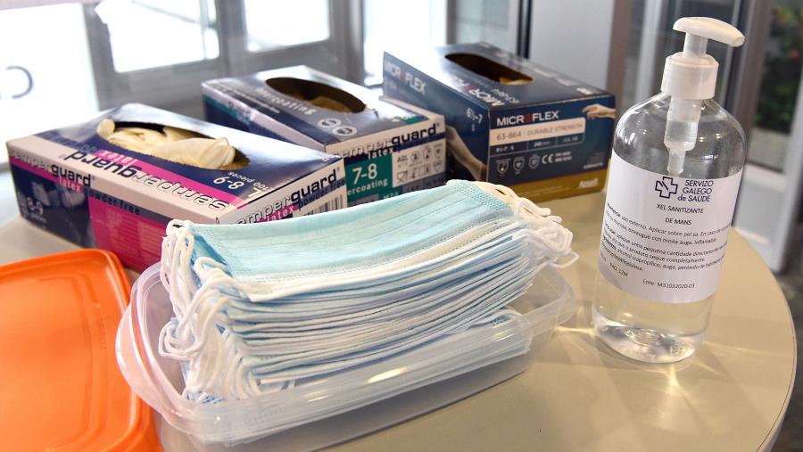 O Programa de Voluntariado fronte á COVID-19 naceu para favorecer a maior e continuada sensibilización da comunidade universitaria. FOTO: Santi Alvite