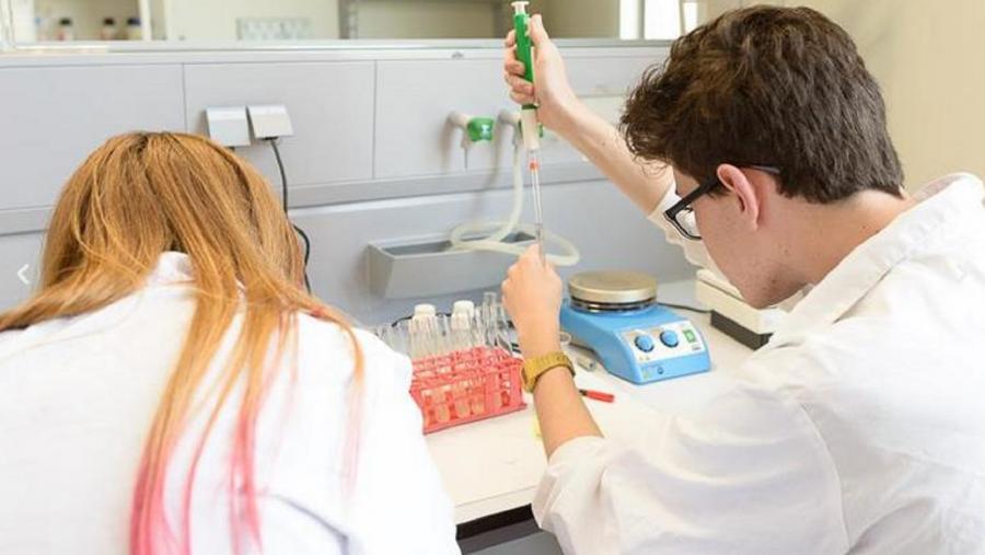 Participantes nunha edición do Campus de Verán XuvenCiencia