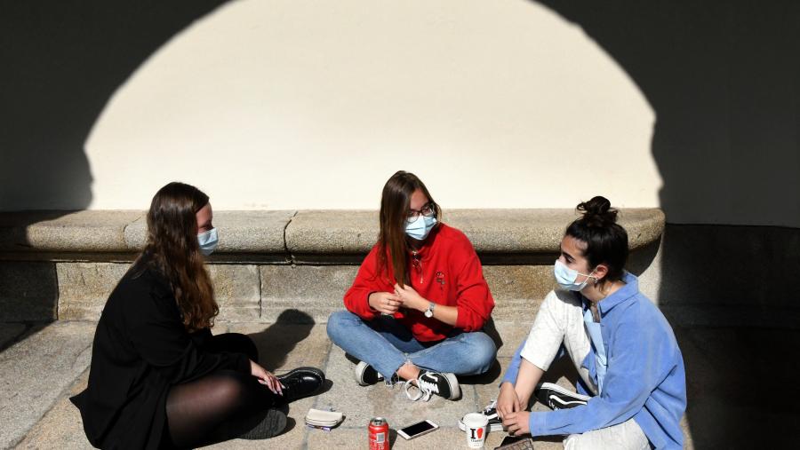 As persoas que tomen parte nesta actividade financiada con fondos do Pacto de Estado contra a violencia de xénero, recibirán un diploma acreditativo de asistencia. FOTO: Santi Alvite