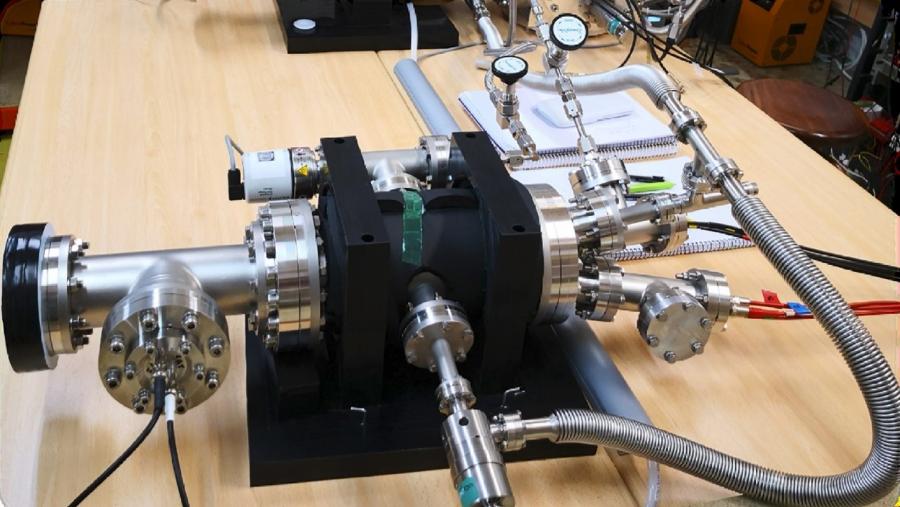 Mini ND-GAr, prototipo construido no IGFAE do detector ND-GAr que se instalará en DUNE. FOTO: IGFAE.