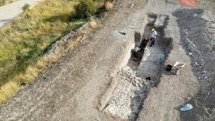 En anteriores campañas, entre os anos 2017 e 2020, os arqueólogos estudaron numerosos xacementos na campiña de Sasamón