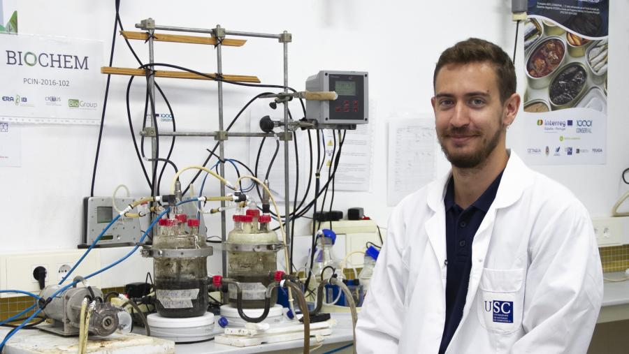 Riccardo Bevilacqua no seu laboratorio 