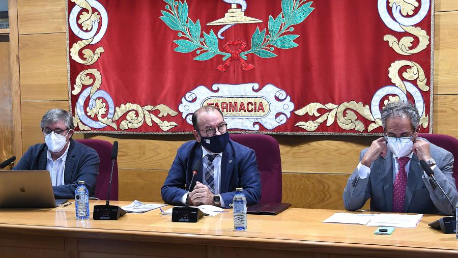 De esquerda a dereita: Francisco Otero, Antonio López e Antonio Mingorance