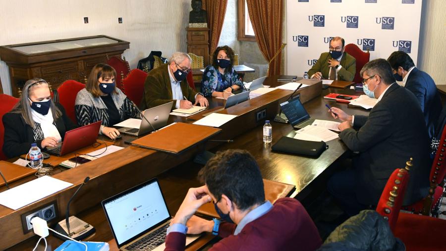 O Consello de Goberno deu tamén luz verde ao proxecto de Regulamento de Xestión Patrimonial da USC. FOTO: Santi Alvite
