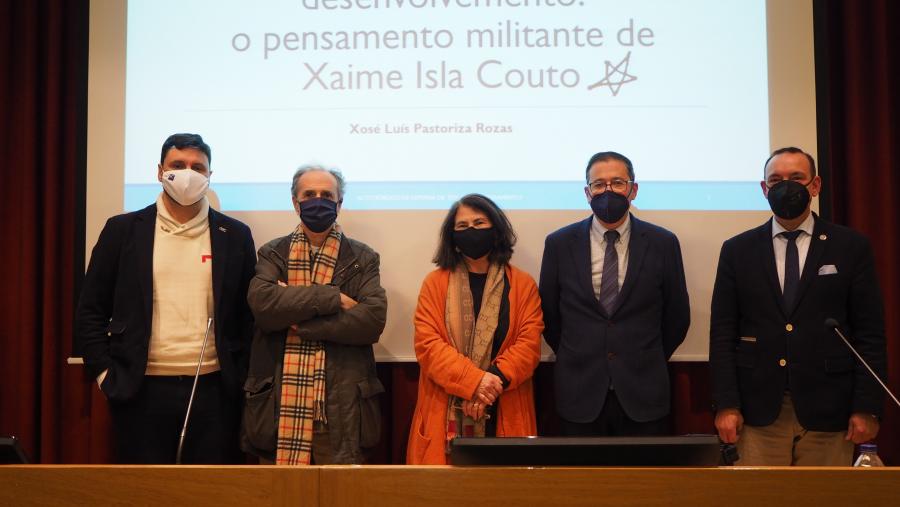 O profesor da USC, Xosé Luís Pastoriza Rozas, acaba de defender na Facultade de Filosofía, esta tese de doutoramento dirixida polo catedrático Marcelino Agís Villaverde. O tribunal estivo composto polos profesores Xavier Martínez Cobas da UVigo, así como por Luís García Soto da USC e Celeste Natário da Universidade de Porto