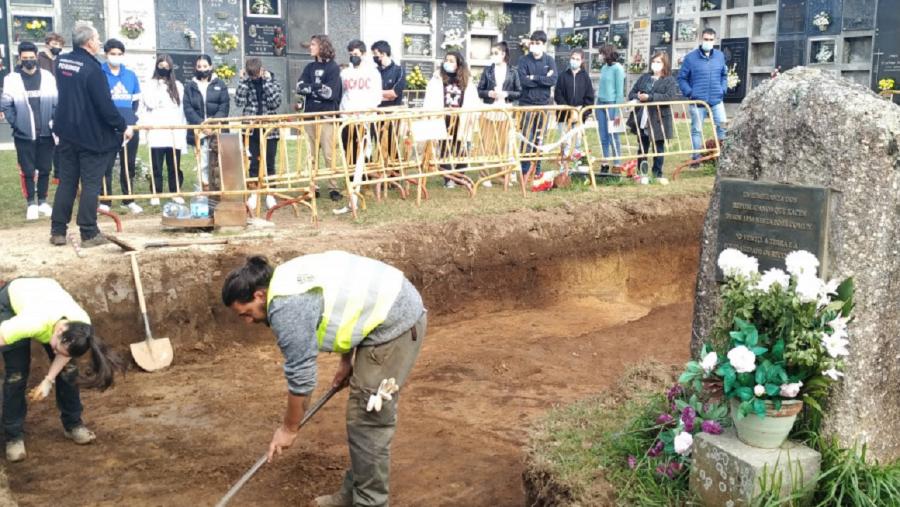 Neste primeira xeira do Plan Cuadrienal, enfocouse o traballo, alén de en Vilagarcía, nas fosas de Crecente e na análise dos restos que foran exhumados en 2018 en Aranga