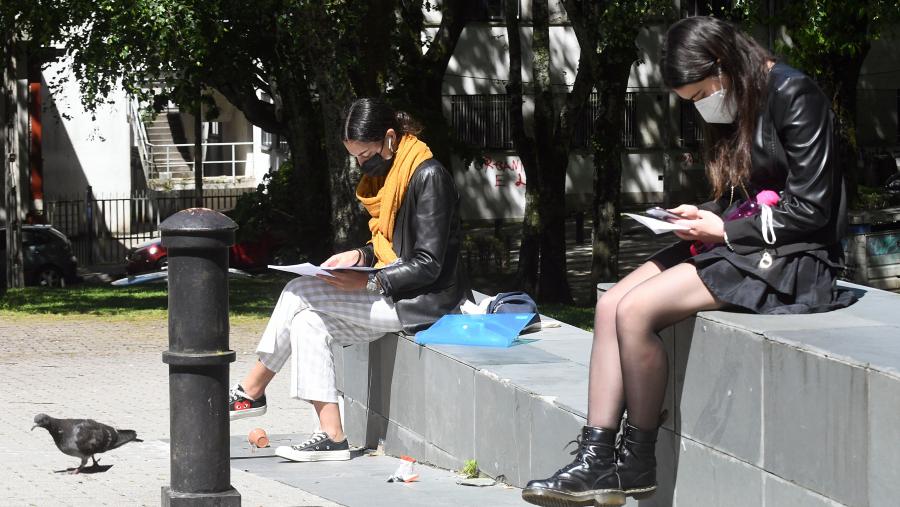 O proceso electoral consistirá na emisión de votos dende un dispositivo conectado a  Internet ata unha urna dixital remota situada nun recinto protexido e baixo a custodia da Comisión Electoral Central da USC. FOTO: Santi Alvite