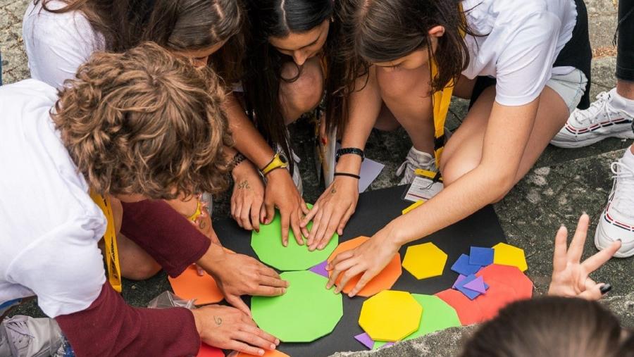 Alumnado participante nunha edición anterior do Campus de Verán XuvenCiencia