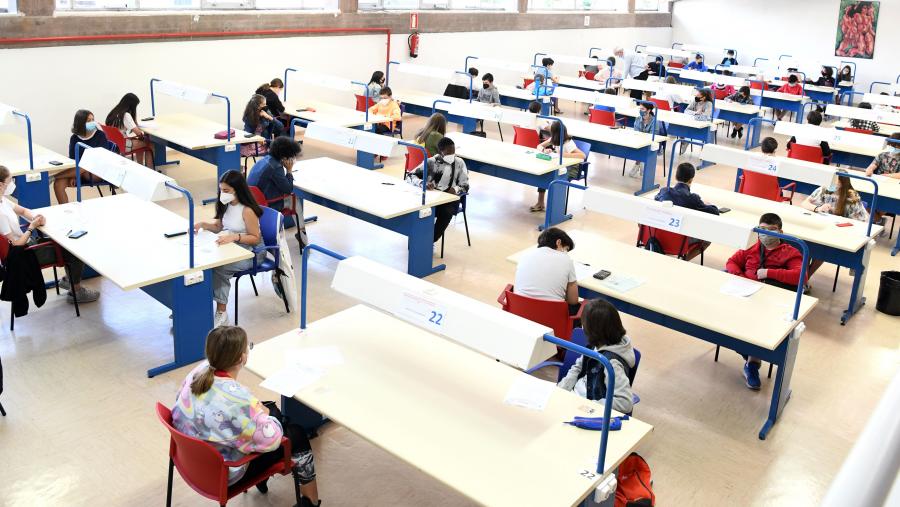 O obxectivo de Estalmat-Galicia é detectar e prestar atención a nenas e nenos con talento matemático. Imaxe de arquivo de probas realizadas en anos anteriores. FOTO: Santi Alvite