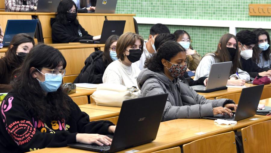 Imaxe de arquivo dunha clase de Filoloxía. FOTO: Santi Alvite