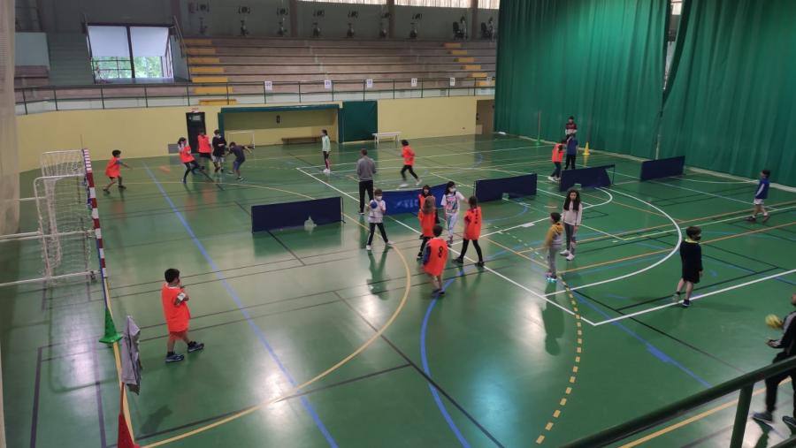 O programa está dirixido a nenos e nenas nacidos/as entre os anos 2005 e 2018 (ambos incluídos)