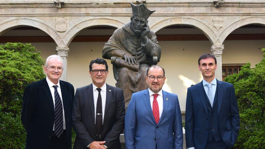 De esquerda a dereita, Ramón Máiz, Jesús López Romalde, Antonio López e Jorge Mira. FOTO: Santi Alvite