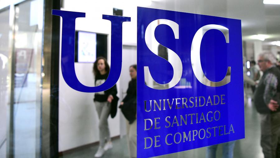 O obxectivo destes premios é recoñecer o traballo das persoas que obtivesen as mellores cualificacións en cada un dos cursos de grao. FOTO: Santi Alvite