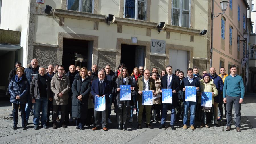 O reitor, con autoridades políticas e representantes de entidades e federacións deportivas