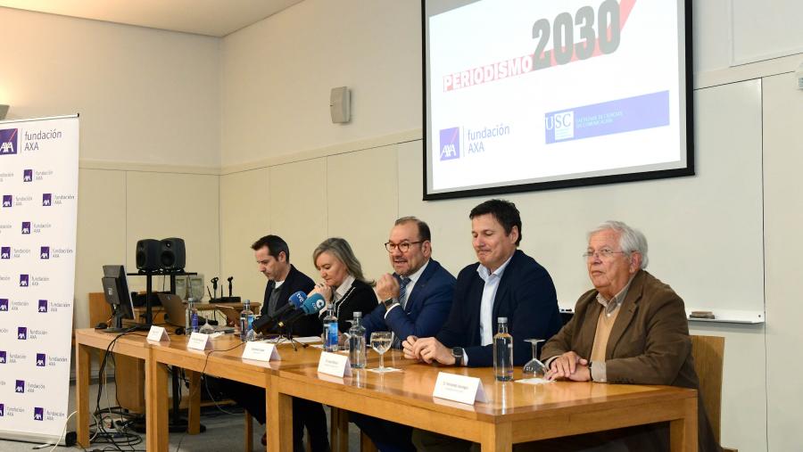 De esquerda a dereita, Sergio Martín, Ana Isabel Rodríguez, Antonio López, Josep Alonso e Fernando Jáuregui. FOTO: Santi Alvite