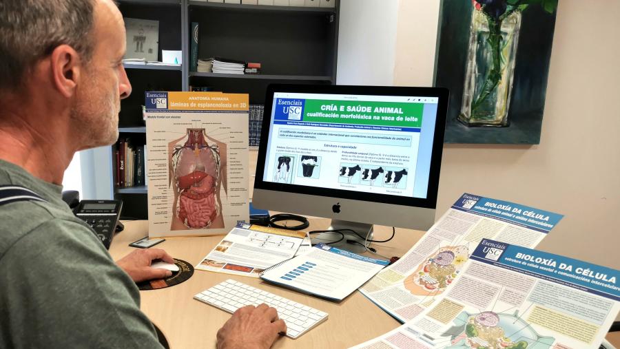 A Libraría Dixital da USC alberga máis de medio cento de títulos. FOTO: Santi Alvite