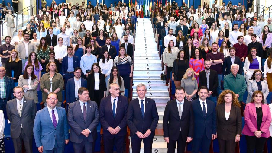 Un total de 250 persoas benefícianse destas axudas. FOTO: Santi Alvite