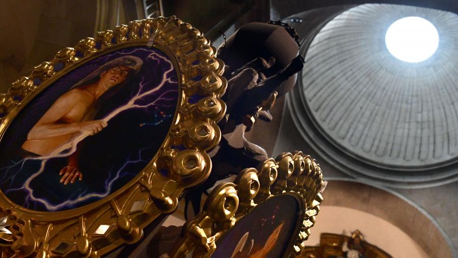 Na mostra 'CONSTELATIO' figuras mitolóxicas e zodiacais personifícanse en retratos. FOTO: Santi Alvite