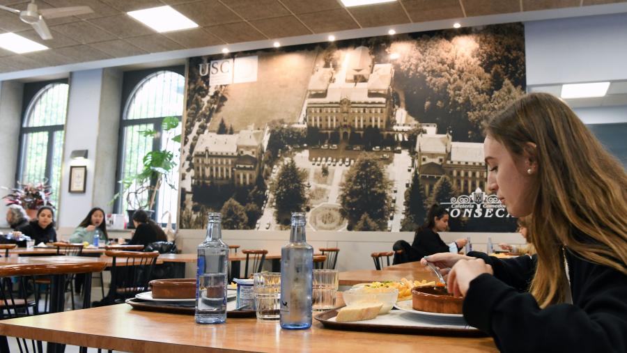 Para poder participar nesta convocatoria era preciso estar matriculado/a no curso 2023/24 en estudos conducentes á obtención dun título oficial de grao ou mestrado en calquera centro da USC. FOTO: Santi Alvite