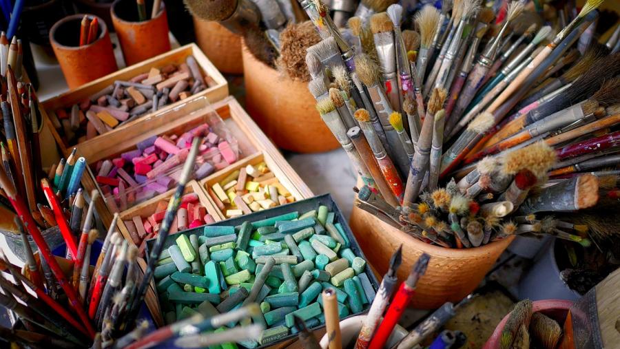 A Facultade de Económicas convoca o certame para premiar a creatividade. FOTO: Albrecht Fietz-Pixabay