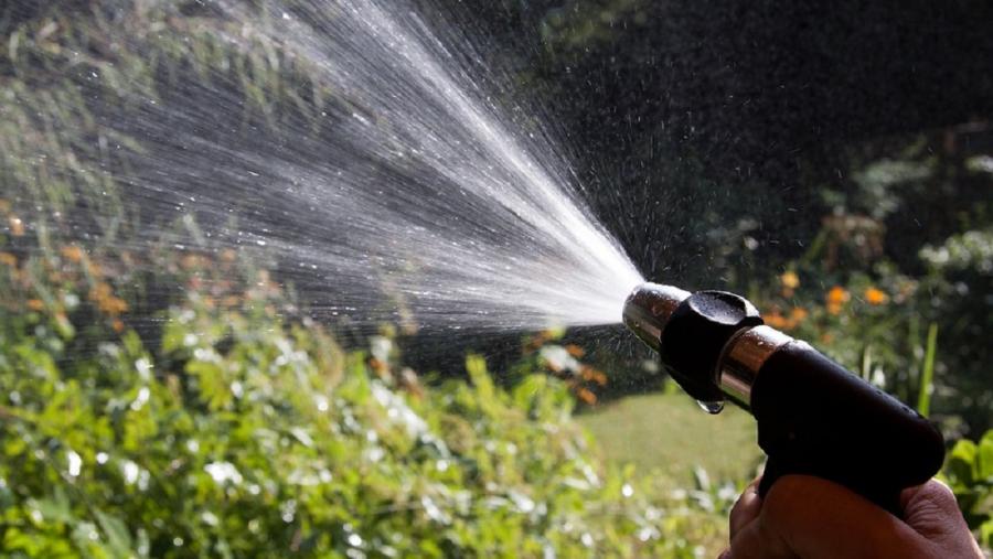 O programa ‘I-ReWater. Xestión sostible de recursos hídricos na agricultura de rega no espazo SUDOE’, liderado polo profesor e investigador da USC Javier J. Cancela Barrio, analizará os efectos da auga rexenerada na produción e na calidade de cultivos