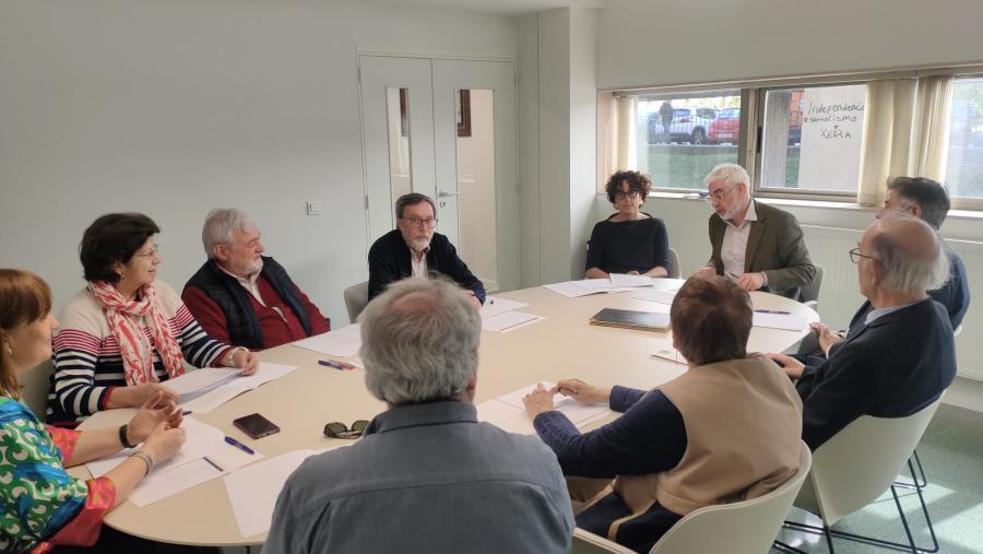 A xuntanza desenvolveuse na Facultade de Filoloxía