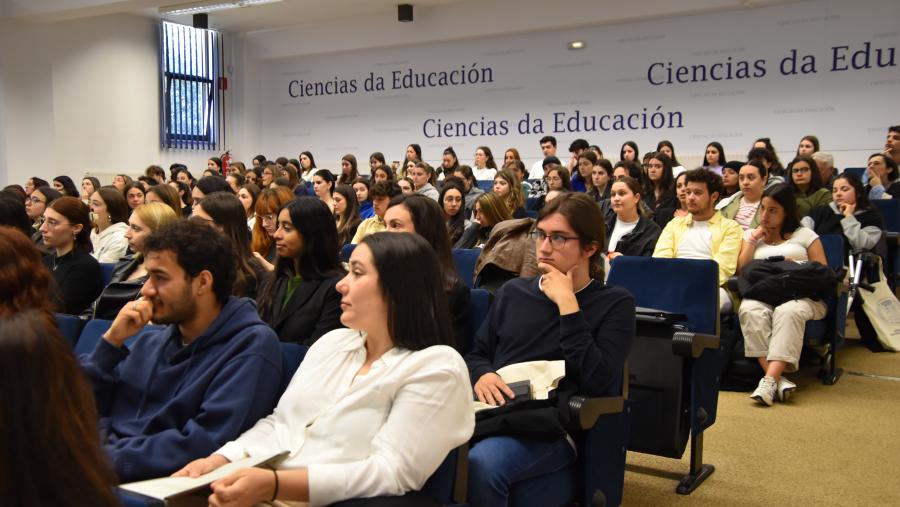 O encontro reúne douscentos estudantes de todo o Estado