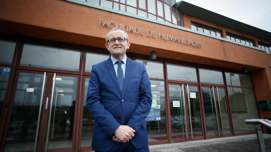 Gonzalo Fernández Suárez foi reelixido decano de Humanidades. FOTO: Carlos Castro