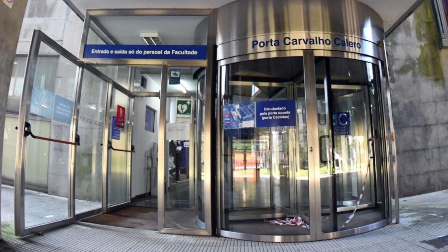 Facultade de Filoloxía. FOTO: Santi Alvite