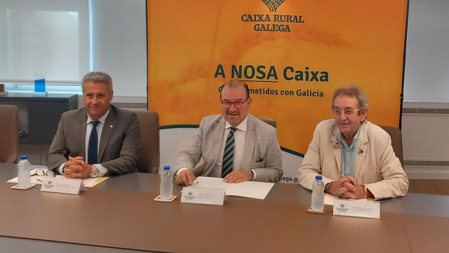 De esquerda a dereita, Manuel Varela López, Antonio López Díaz e José Francisco Real Castro