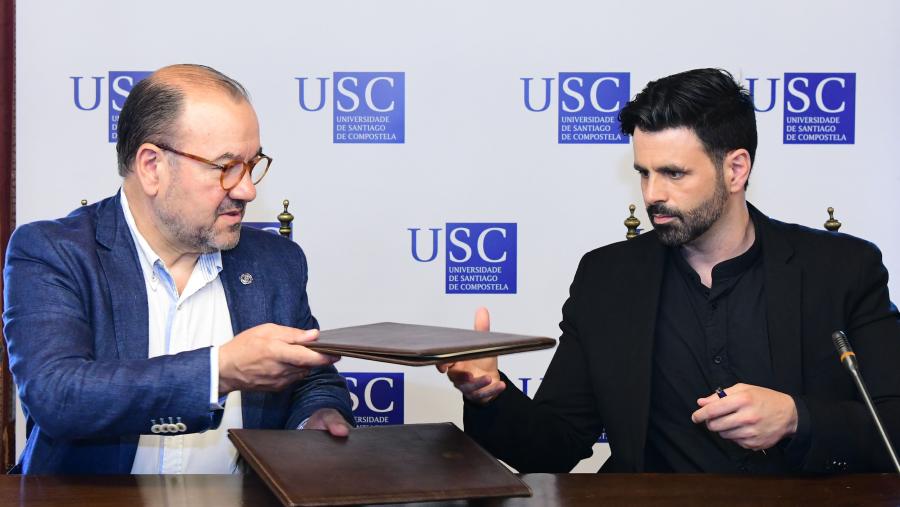 Antonio López e Ghaleb Jaber Martínez asinaron o acordo. Foto: Santi Alvite